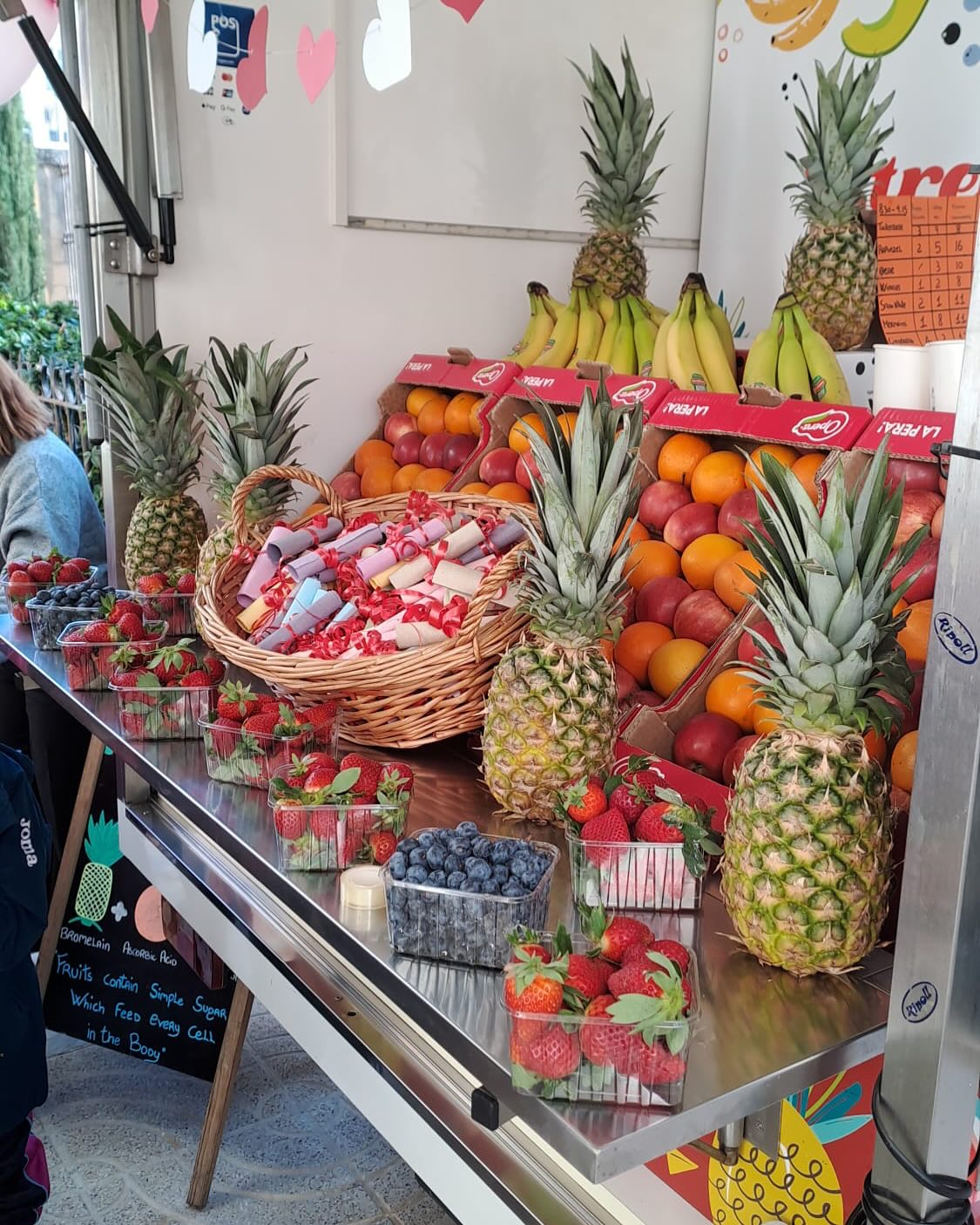Street Fruit Juice Valentine